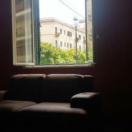 Casa 13 A * Palermo